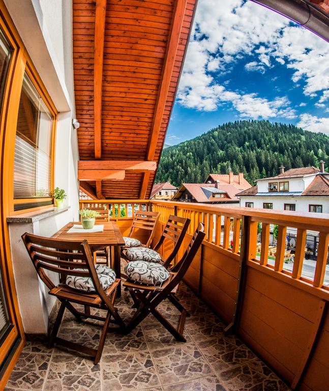 Apartments Bbi Luče Buitenkant foto