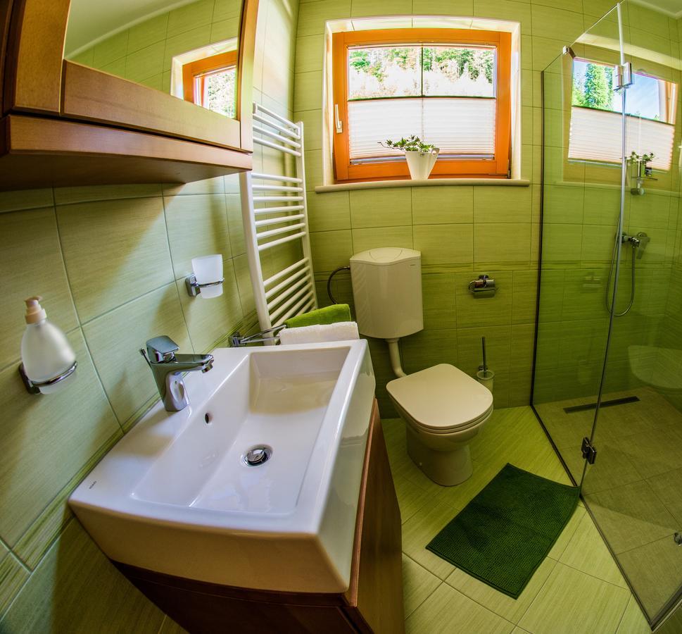 Apartments Bbi Luče Kamer foto